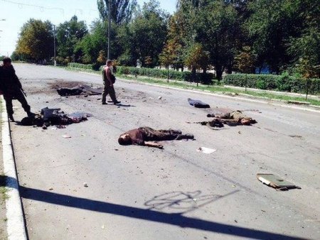В Шахтерске солдаты ВСУ попали под обстрел - есть убитые (фото)