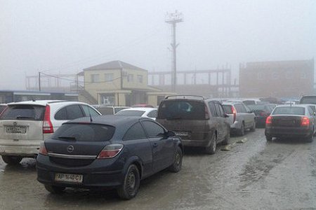 На Керченской переправе очередной аврал: туман и ремонт