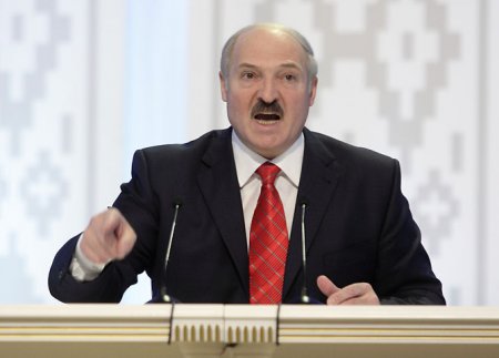 Беларусь работает над закрытием границ - Лукашенко