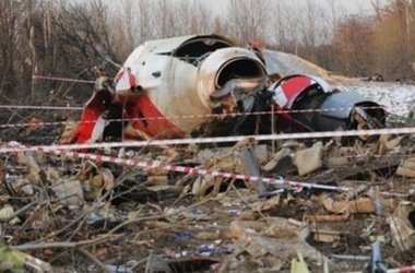 В катастрофе самолета с Польским правительством вины диспетчеров нет - СКР