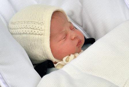 Новорожденная принцесса Кембриджская получила тройное имя