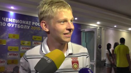 Третий самый молодой игрок в истории сборной Украины
