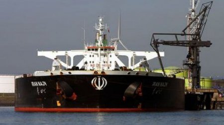 С Ирана в Европу отправился первый танкер с нефтью