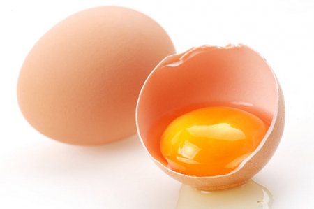 Китайцы научились подделывать куриные яйца. ВИДЕО