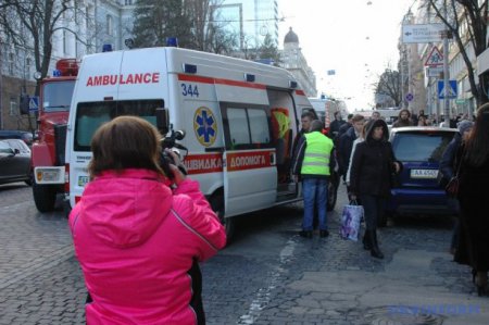 В Киеве рухнул дом, есть жертвы. ФОТО