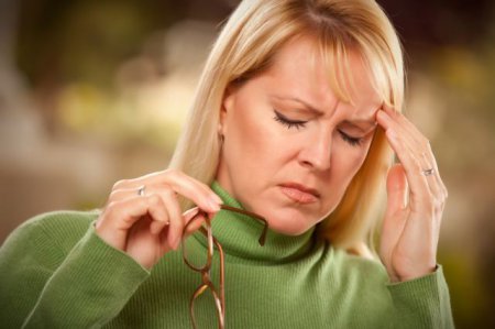 12 нестандартных способов справиться с головной болью