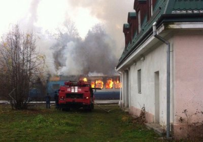 Во Львовской области вспыхнул поезд. ФОТО. ВИДЕО