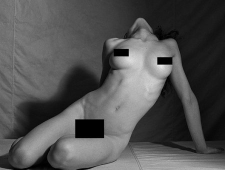 В сети появились откровенные фотографии молодой Мадонны, которые считались пропавшими