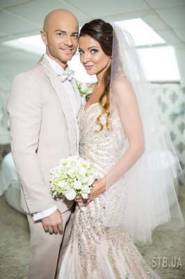 В Сети появилось первое свадебное фото Влада Ямы