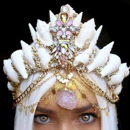 Невероятные короны из ракушек от австралийского дизайнера. ФОТО