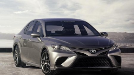 В Сети появились первые фото новой Toyota Camry