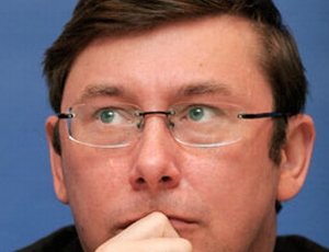 Юрий Луценко уже знает, кто стоит за пытками активистов Автомайдана