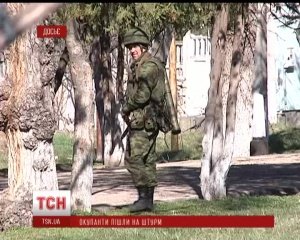 Смерть украинского военного сможет предотвратить войну в Крыму?