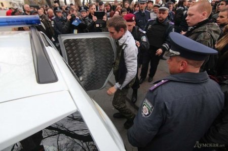 Самооборона Майдана задержала в Одессе сепаратистов (фото)