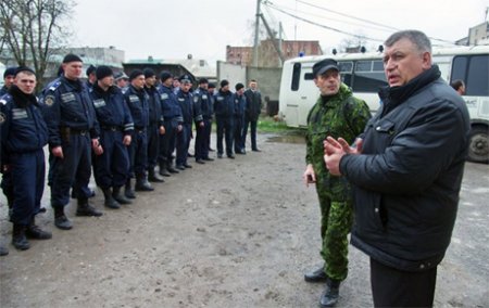 Штурмом райотдела МВД в Горловке руководил российский подполковник