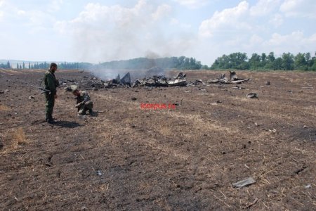 Фото сбитого украинского самолета СУ-25 (фото)