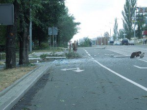 В Донецке бомбили очередной район - есть жертвы (фото)