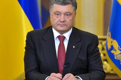 Порошенко распорядился запретить символику террористических организаций