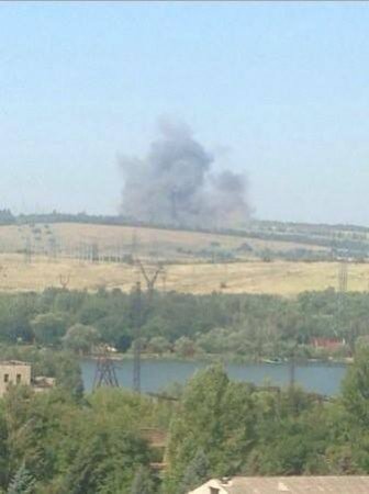 По боевикам в Макеевке и Харцизке нанесли авиаудар (видео, фото)