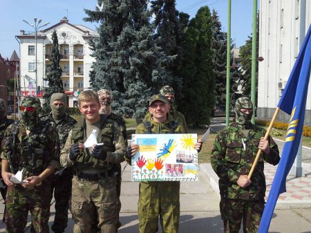 Батальон ОУН отправляется в зону АТО (фото)