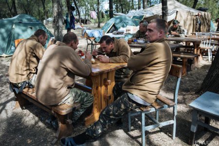 Лагерь ВСУ в зоне АТО (фото)