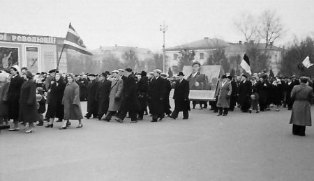 В советское время Славянск был украиноязычным. Фотофакт