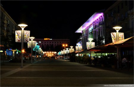 Фотографии ночного Днепропетровска - красиво (фото)