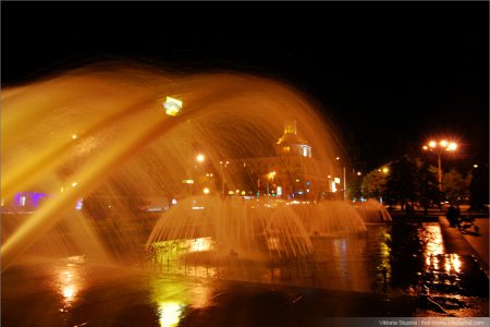 Фотографии ночного Днепропетровска - красиво (фото)