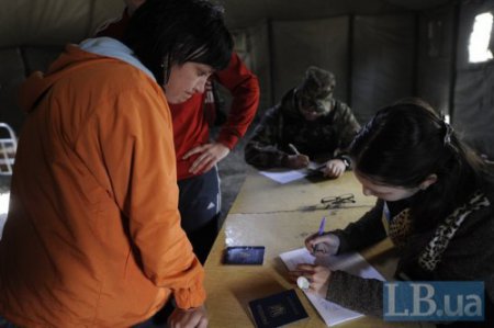 Новый губернатор Луганской области объезжает свои 