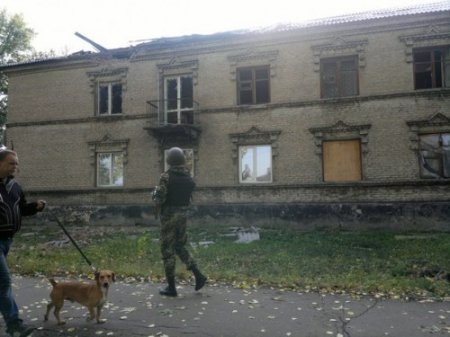 Новые разрушения в Луганской области после артобстрела (фото)