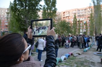 Кинах испугался мусорников и сбежал (видео)