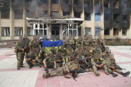 Как военный спецназ брал город Дзерджинск (фото)