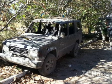 Донецкий аэропорт: военные спят в обнимку с автоматом и готовят поесть среди обломков. ФОТО