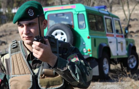 В Мариуполь пытались доставить компьютеры и микроволновки от 