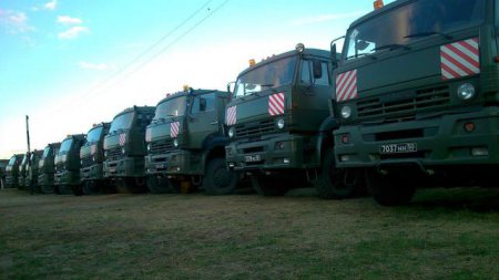 Российские дальнобойщики возили танки в Украину (фото)