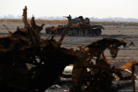 Украинские воины в донецком аэропорту (фото)