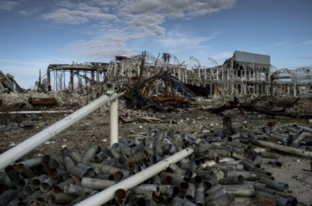 Как сегодня выглядит луганский аэропорт (фото)