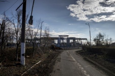 Как сегодня выглядит луганский аэропорт (фото)