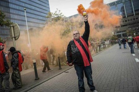 Брюссель сегодня один сплошной протест: улицы в огне, массовые беспорядки