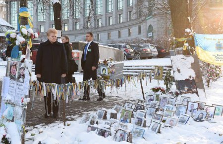 Президент Литвы почтила память 