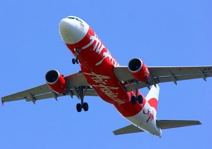 Самолет малайзийских авиалиний Air Asia пропал с радаров. Начались поиски