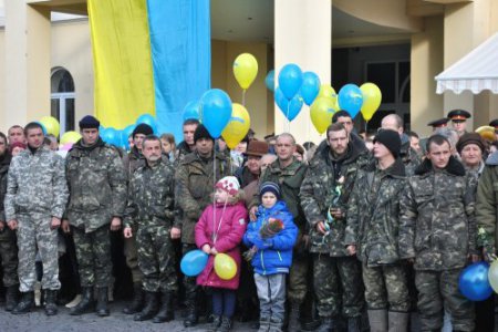 Закрпатье встретило солдат ВСУ из под Луганска (фото)