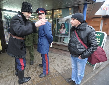 Дикие порядки русских казаков на Донбассе (ТВ, видео)