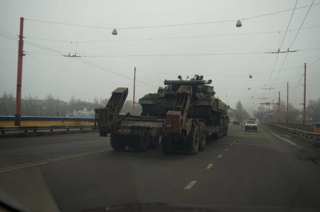 Волонтер Arkady Dabagyan и его команда поремонтировали уже восемь танков ВСУ (фото)