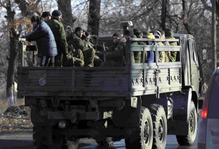 В зоне АТО близ Станицы Луганской у боевиков ротация и пополнение