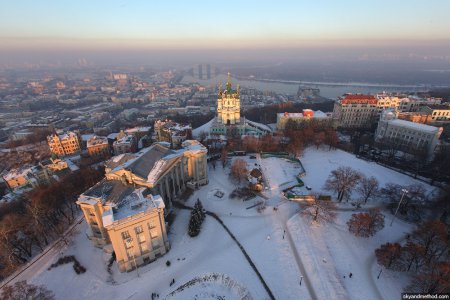 Киев покрыт снегом (фото)