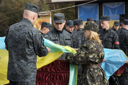 За время проведения АТО на Донбассе пропали около 1700 защитников Украины