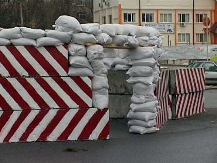 В Харькове установили новый блок-пост. ВИДЕО