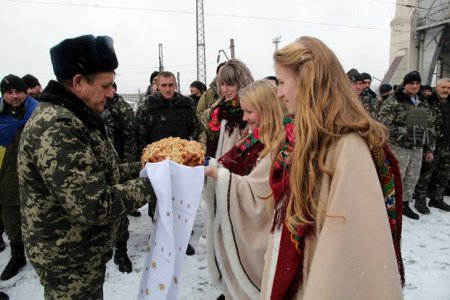 Во Львов из зоны АТО вернулись 500 военнослужащих