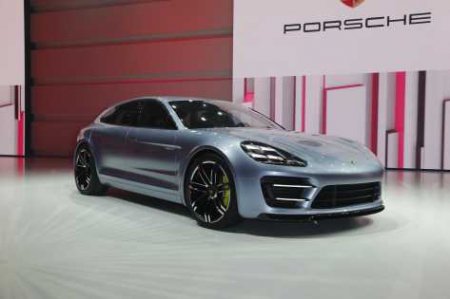 На тестовых испытаниях был замечен новый Porsche Panamera